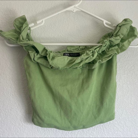 Green Zara Off the Shoulder Crop Top - Picture 2 of 4